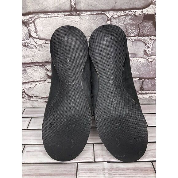 Cliff Dweller Vibram Black Leather Slip On Cap Toe Flats Women’s Sz 38.5EU/8M US - Picture 13 of 16